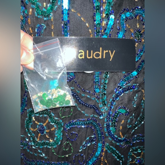 NWT- Chaudry silk black , blue and teal sequins short sleeves blouse in size M - Picture 4 of 7